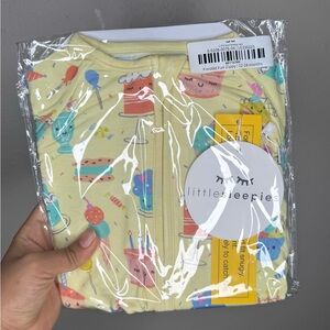 NWT | Little Sleepies Frosted Fun Zippy